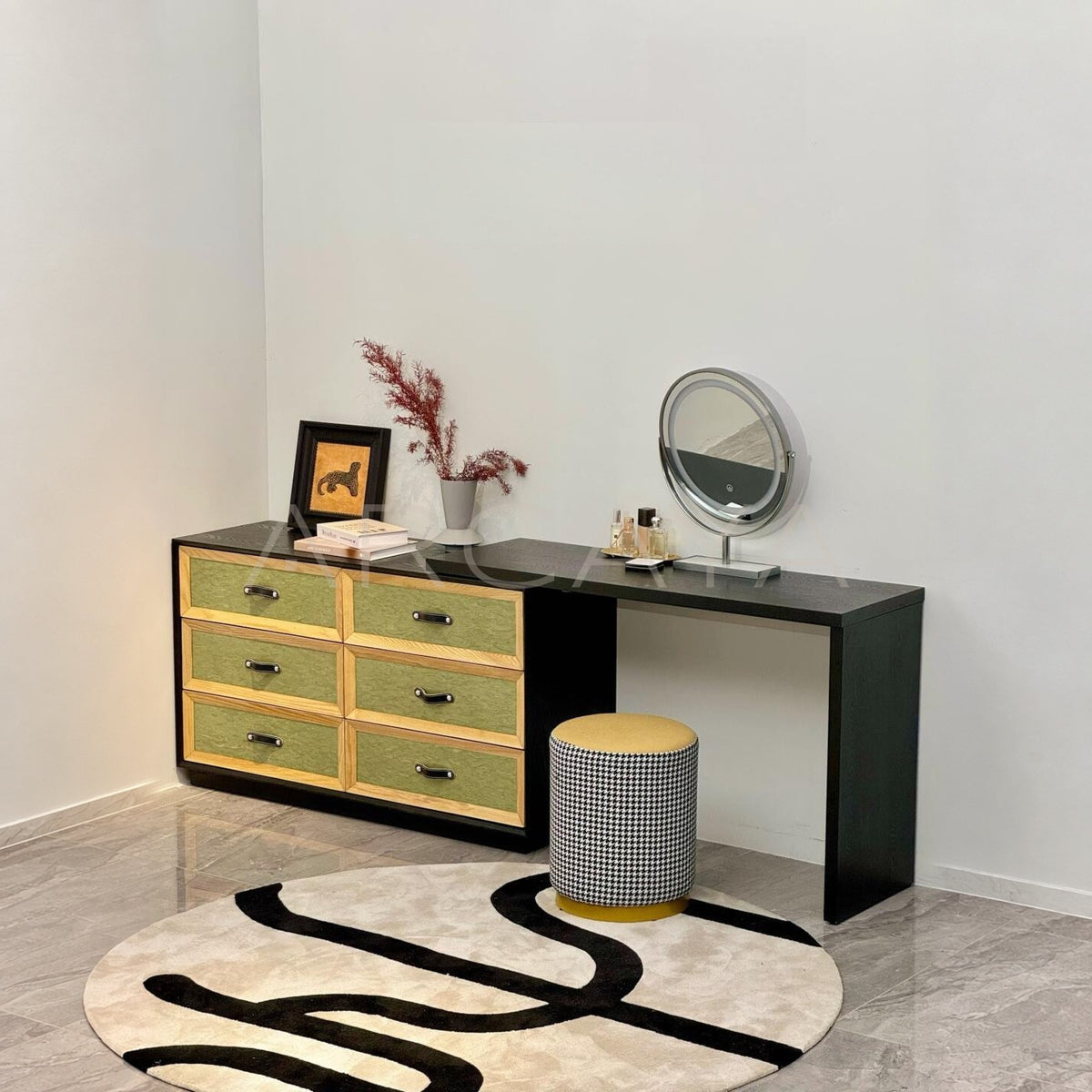 Daiying Retro Extendable Vanity Chest - main