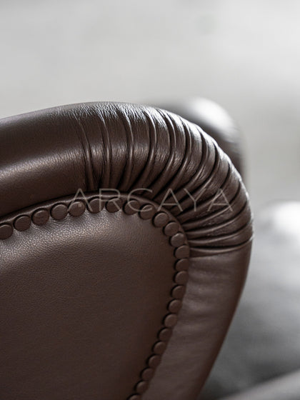 Cigar Chair 2 - detail