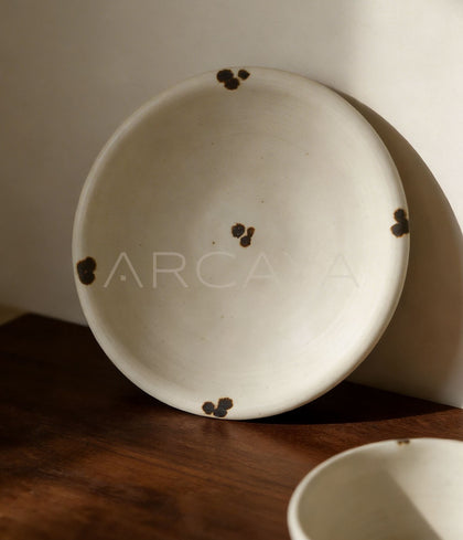 Amu Collab Ink Dot Ceramic Plate - scene