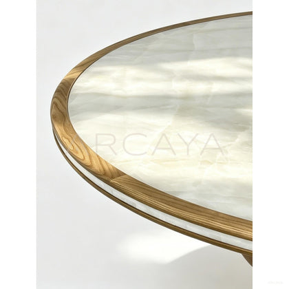 Aston Yuelan Round Table - scene