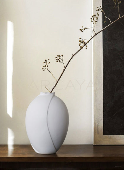 Song Aesthetic White Ceramic Vase - scene