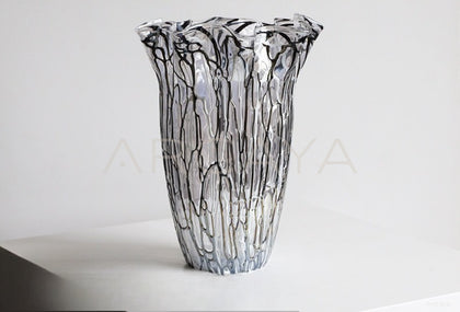 Glass Vase Showroom - scene