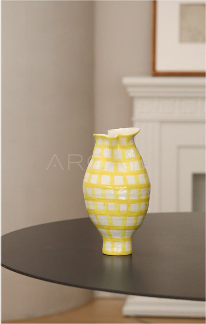 Dadan Handmade New Chinese Art Vase - scene