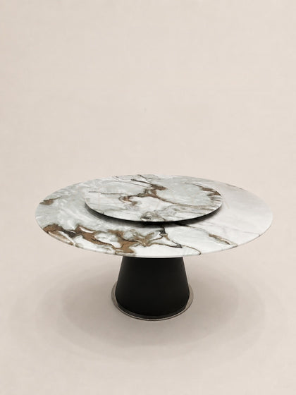 Daze Fendi Jade Stone Round Dining Table - scene