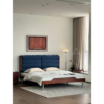 Jeaek Blue Swirl Bed - scene