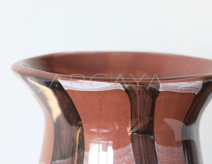 Mid Century Glass Vase Entryway - scene