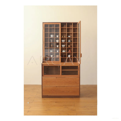Collector Display Cabinet - scene