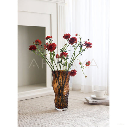 Modern Minimalist Glass Vase New Home - scene