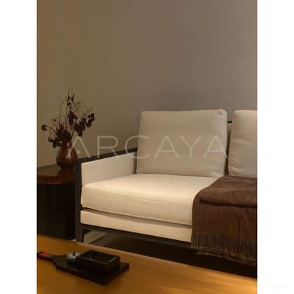 Infante Sofa - scene
