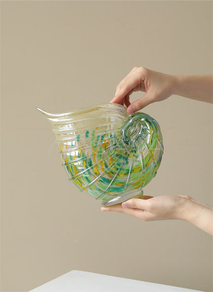Conch Glass Vase - scene
