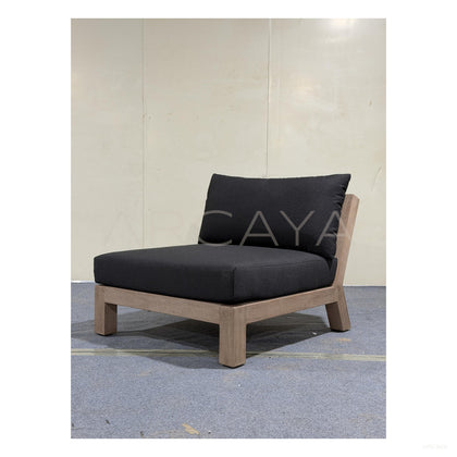Merida Teak Outdoor Set - scene