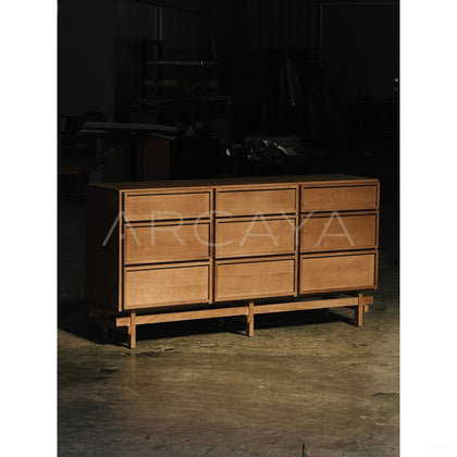 Trending Sideboard - scene