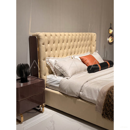 Bella Italian Leather Bed - scene