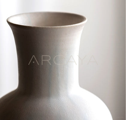 Dadan Flow Pattern Ceramic Vase - scene