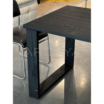 Jeaek Fangshuo Dining Table - scene