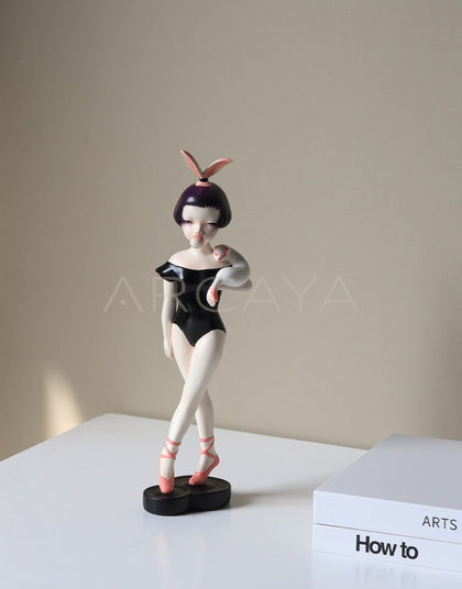 Hard Candy Black Swan Sculpture - scene