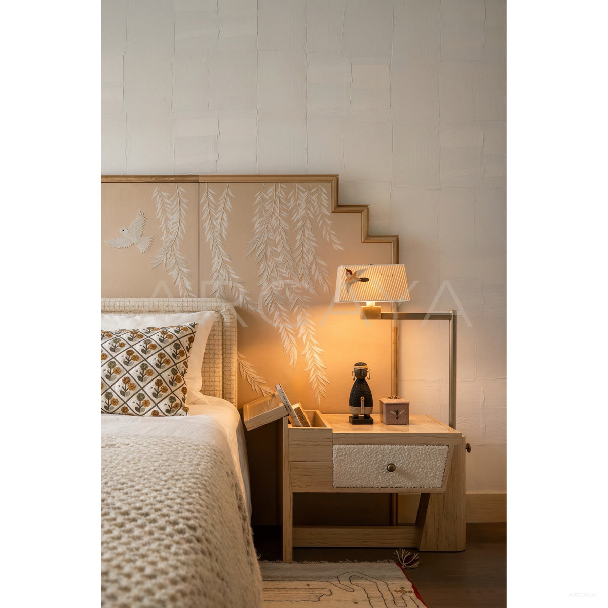 Movable Bed Backdrop Folding Screen in detail