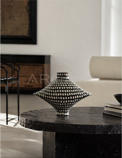 Dadan Dark Green Checkered Ceramic Vase - scene