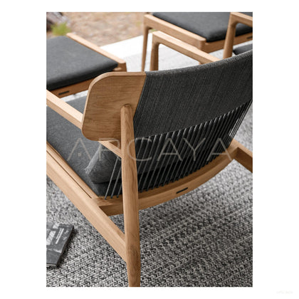 Archi Outdoor Lounge Chair - scene
