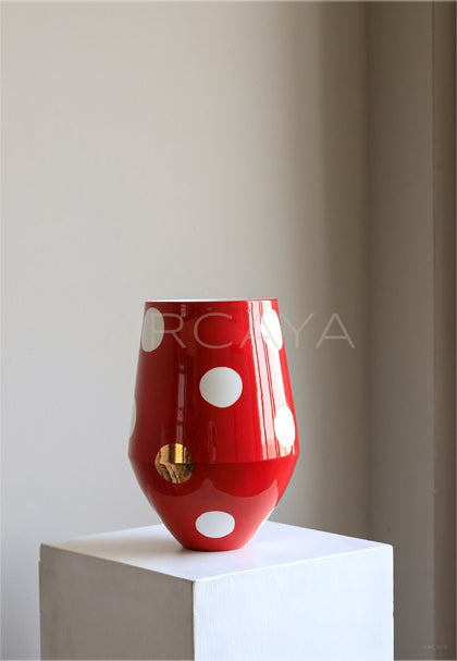 Dadan Vintage Jingdezhen Wide Mouth Vase - scene