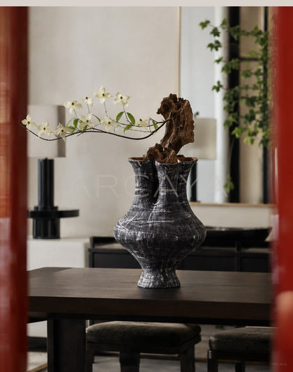 Dadan Three Neck Ceramic Vase - scene