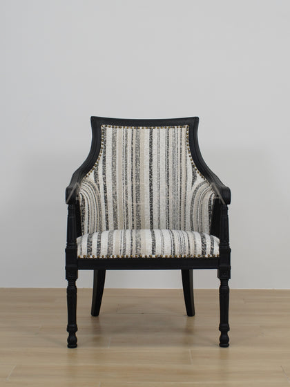 Yiduo Ink Poem Lounge Chair - scene