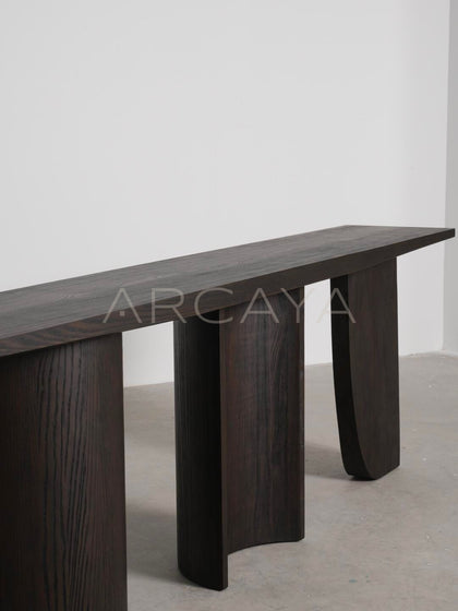 Delcourt Style Console Table - detail