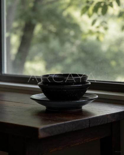 Amu Collab Handmade Conical Rice Bowl - scene