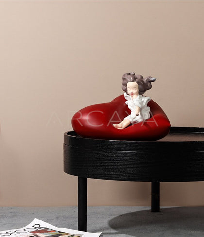 Gentle Dream Artist Sculpture - scene