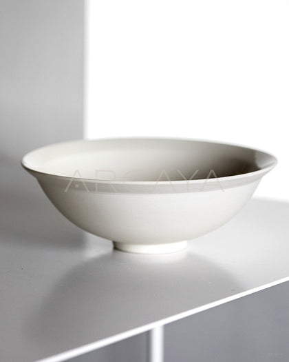 Sunxun Collab Minimalist Plain Conical Bowl - scene