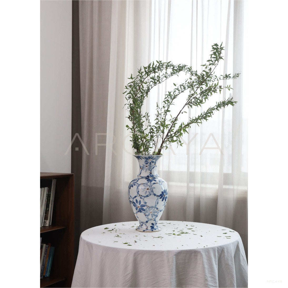 New Chinese Blue White Large Floor Vase in detail