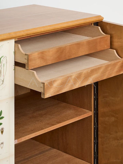 Yiduo Painted Panel Cabinet - detail