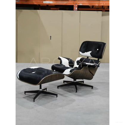 Black Leather Mid Century Lounge Chair - scene