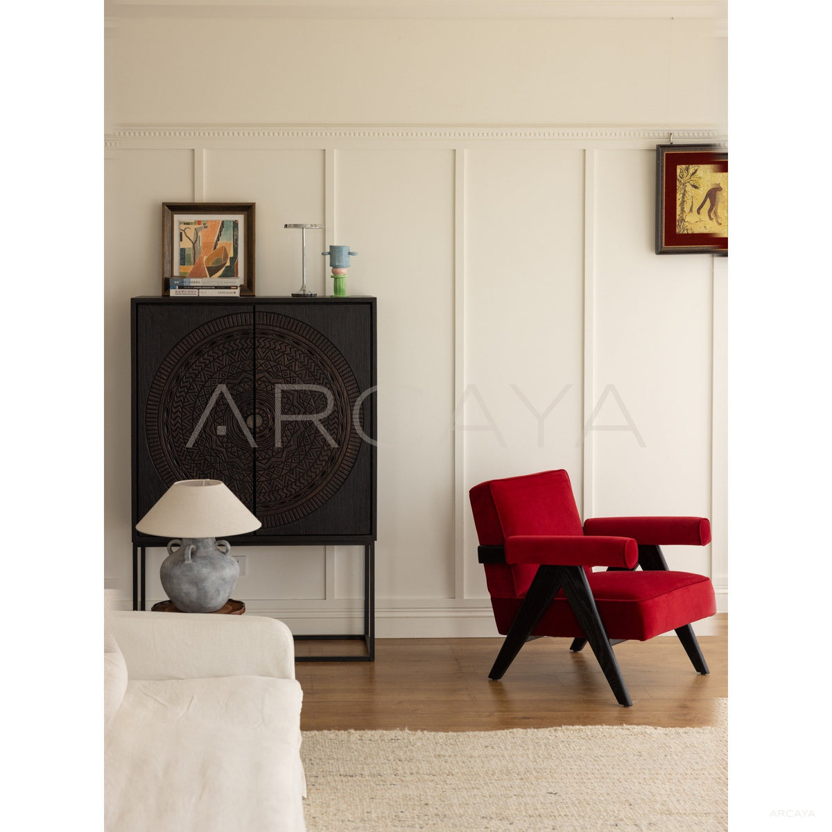Chandigarh Lounge Chair in detail