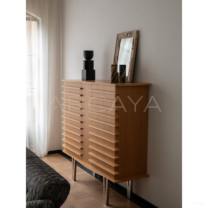 Beethoven Sideboard - scene