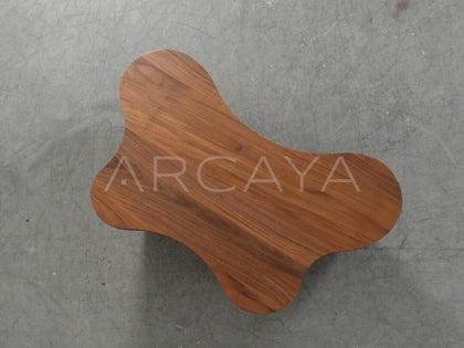 Custom Vintage Solid Wood Coffee Table - detail