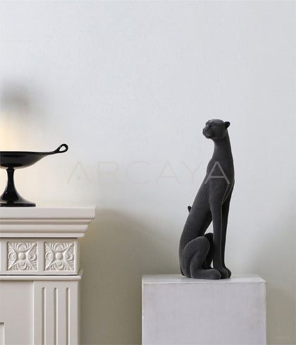 Leopard Ornament Entryway - scene