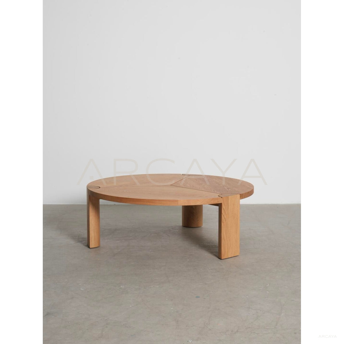 Oak Coffee Table in detail