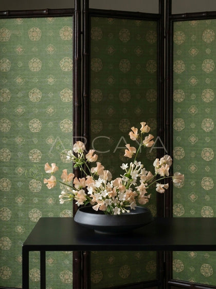 Corner Accent Folding Screen - scene