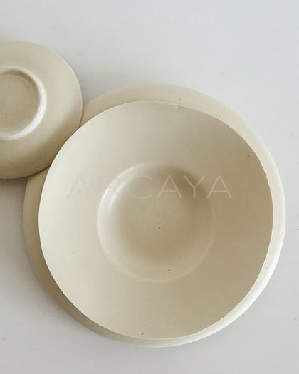 Amu Collab Handmade Ceramic Plate Bowl Set - scene