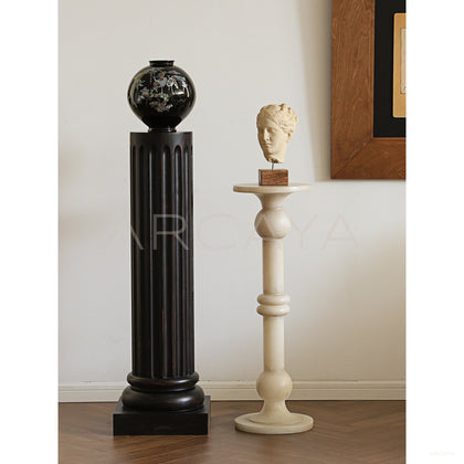 Mother Of Pearl Black Glaze Decor — Decorative Objects - scene