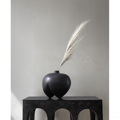 Wabi Sabi Sumo Bisque Ceramic Vase - scene