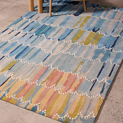 Light Khaki Wave Pattern Rug - scene