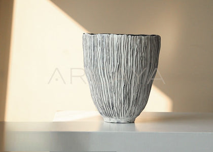 Jingdezhen Entryway Ceramic Vase - scene