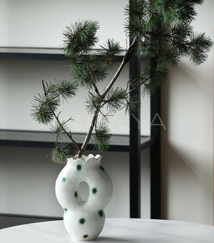 Dadan Hand Pinched Hollow Green Dot Vase - scene