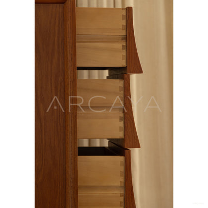 Narrow Corner Cabinet - scene