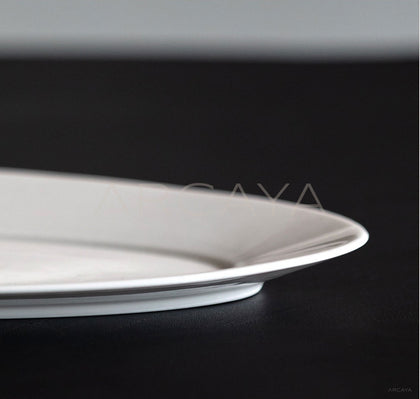 Sunxun Collab White Porcelain Leaf Boat Plate - scene