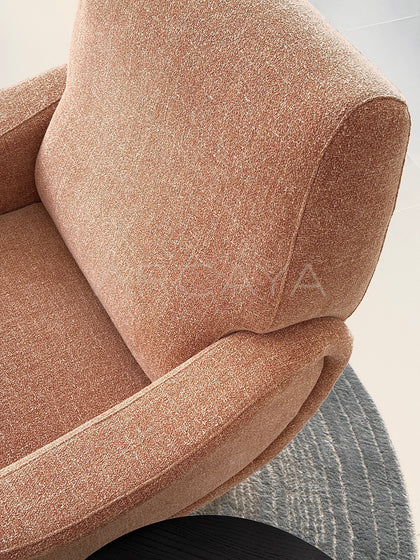 Metal Fabric Curved Lounge Chair - detail