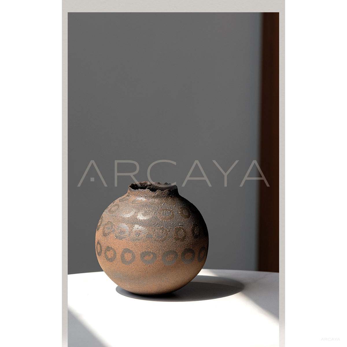 Hand Painted Terracotta Ring Vase in detail