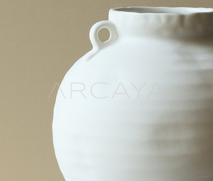 White Vintage Jar Hydroponic Vase - scene